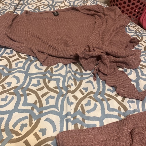 SHEIN crop top/shorts BNWT - Picture 6 of 9